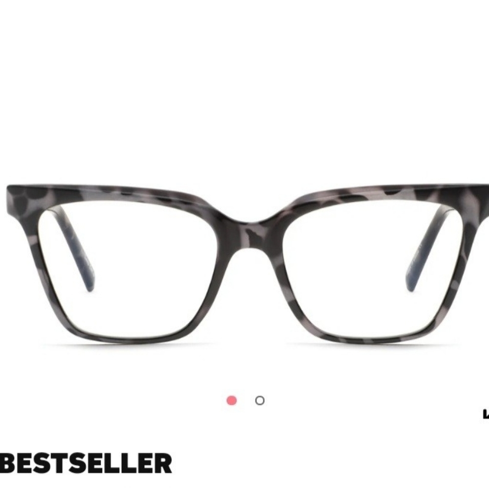 Authentic NWT Quay CEO blue light glasses